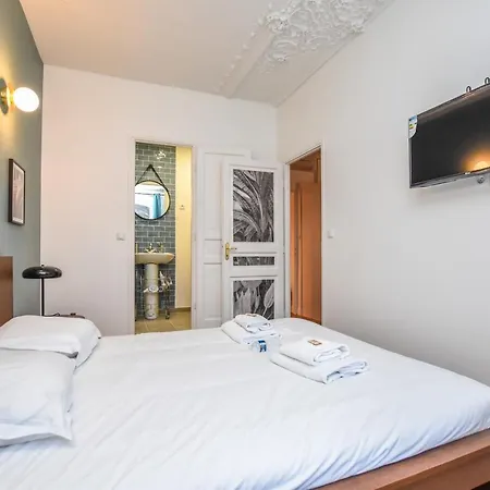Cmg Gare De L'est-magenta Apartment
